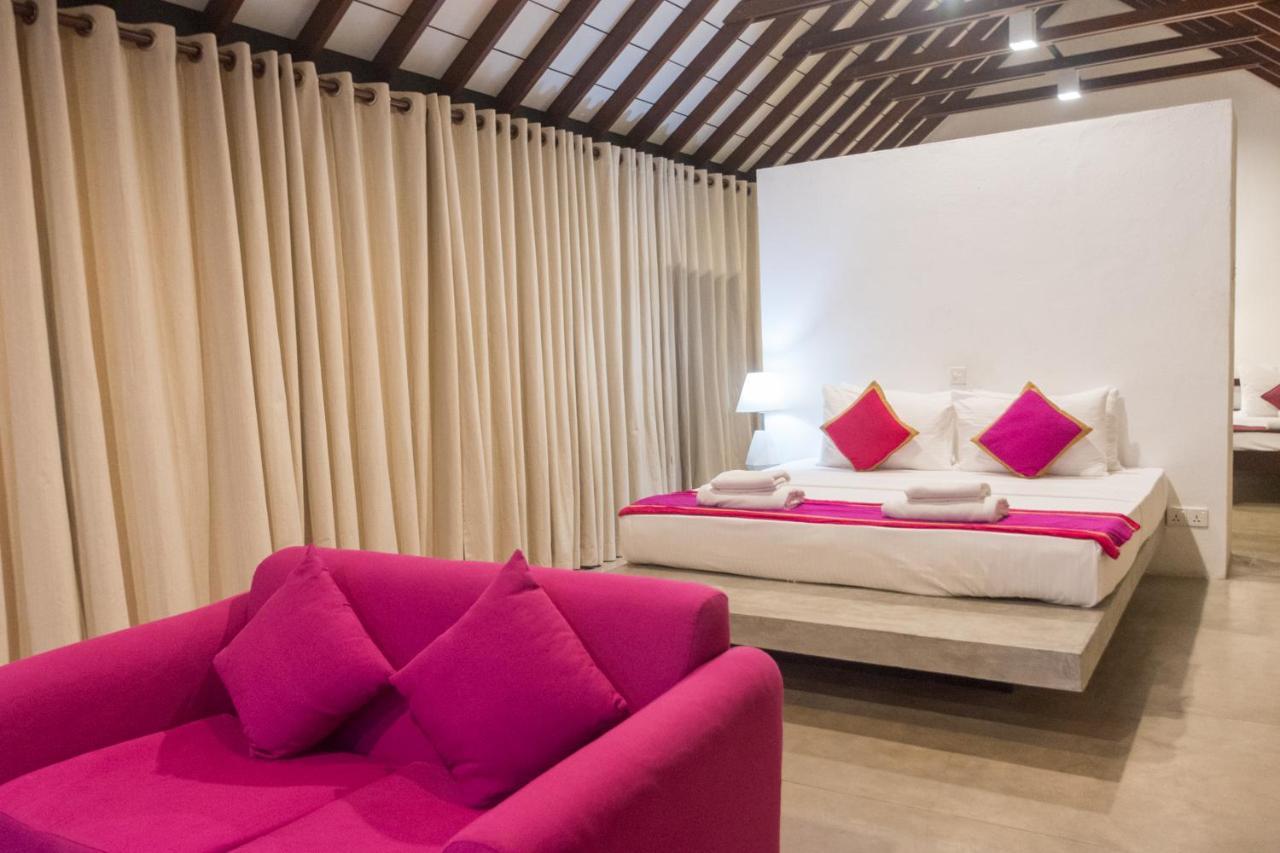 Om Shambhala Bed & Breakfast Colombo Exterior foto