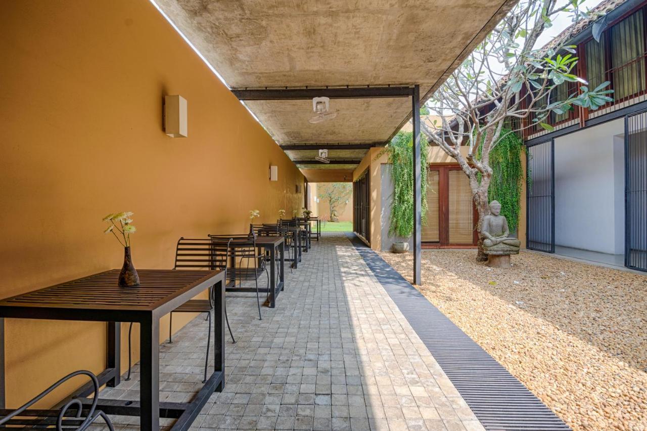 Om Shambhala Bed & Breakfast Colombo Exterior foto