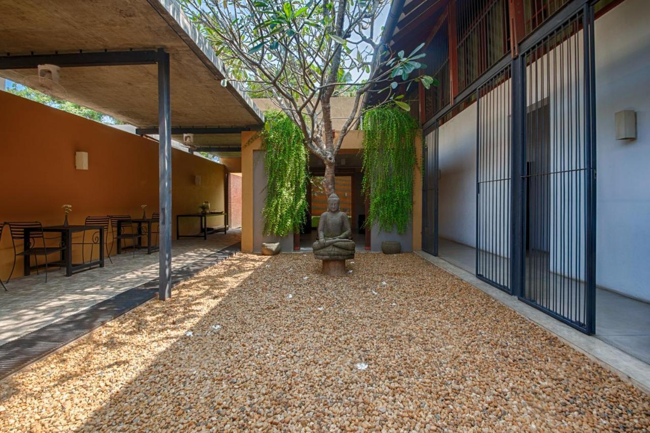 Om Shambhala Bed & Breakfast Colombo Exterior foto