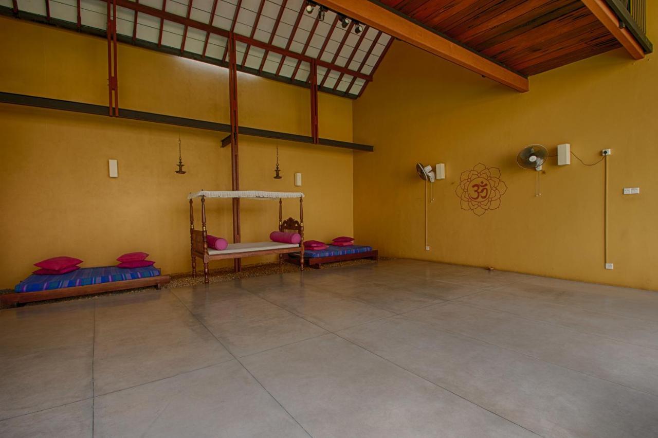 Om Shambhala Bed & Breakfast Colombo Exterior foto